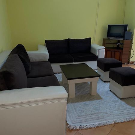 Central Apartment Shkoder Exterior photo