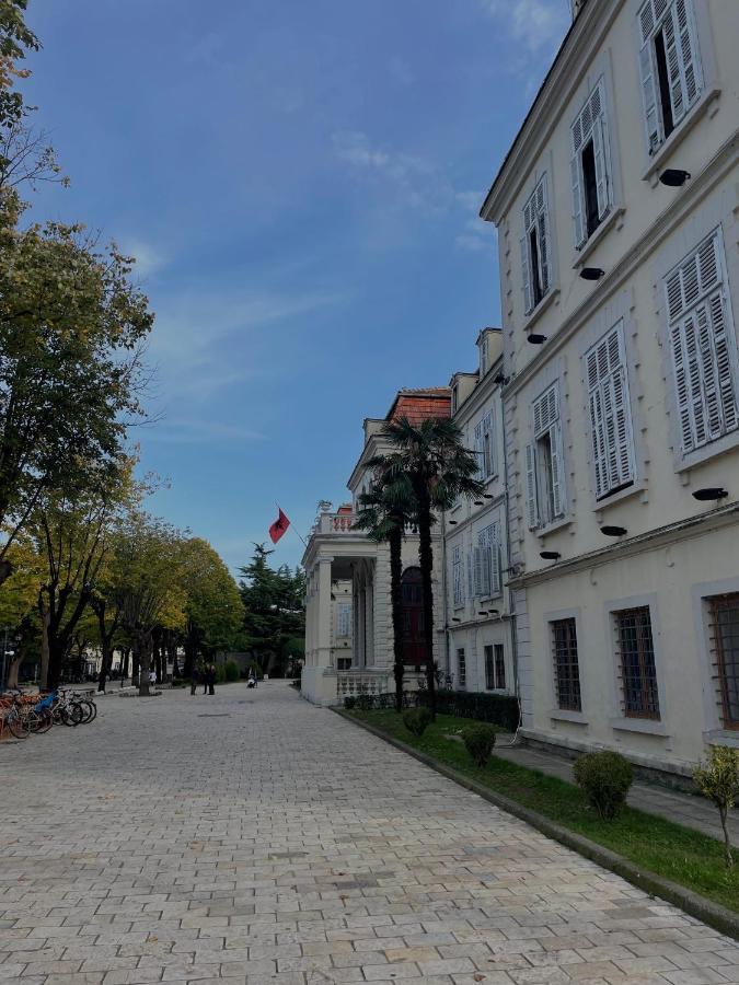 Central Apartment Shkoder Exterior photo